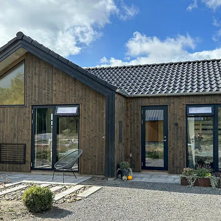 Дом отдыха 3 Bedroom Amazing In